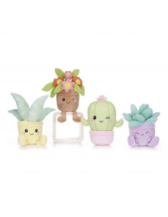 KAWAII KUTIES PLANTAS 4...